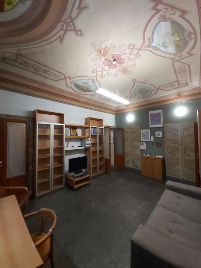 Appartamento PALLAVICINO nel centro storico di Cremona